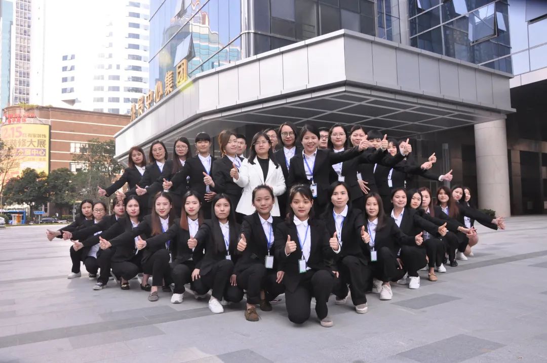 馬來西亞華僑銀行高層到訪卓信企業(yè)，帶來開戶新資訊!